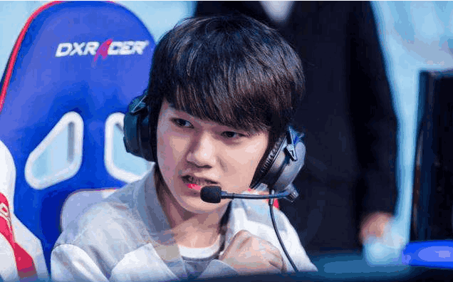 Zeus 揭示了 Major 的真实奖金