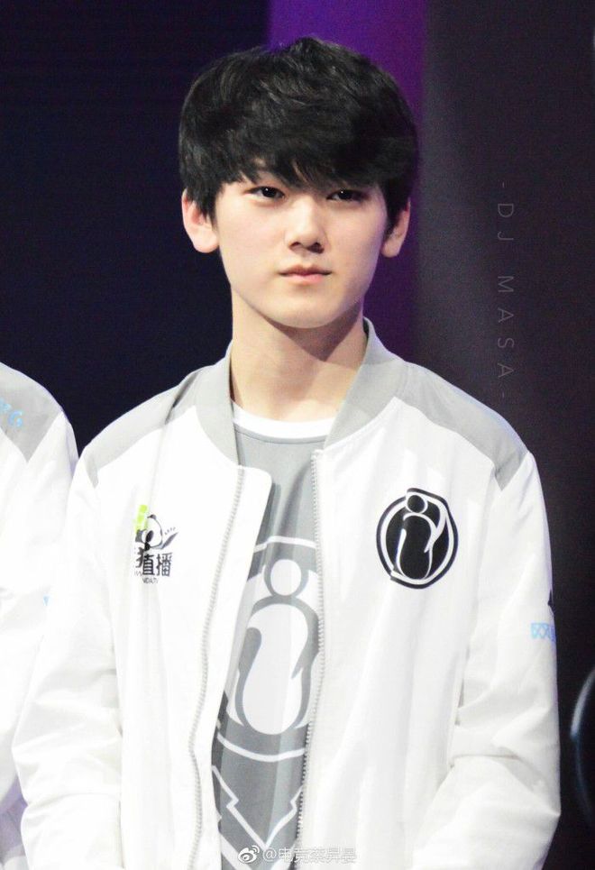 Mouz 对阵 FURIA Esports ， The MongolZ 将在 IEM Cologne 2025 季后赛中与 NAVI 交锋